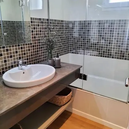 Biniblanc Con Jardin Y Piscina Privada 빌라