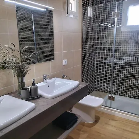 Biniblanc Con Jardin Y Piscina Privada 산트 유이스